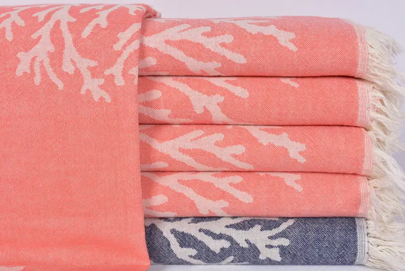 Gift For Wedding Day, Bridesmaid Favors, Gift For Her, Bachelorette Gifts, Gifts For Him, 68x36 Cotton Tree Design, Floral Patterned Towel - 1