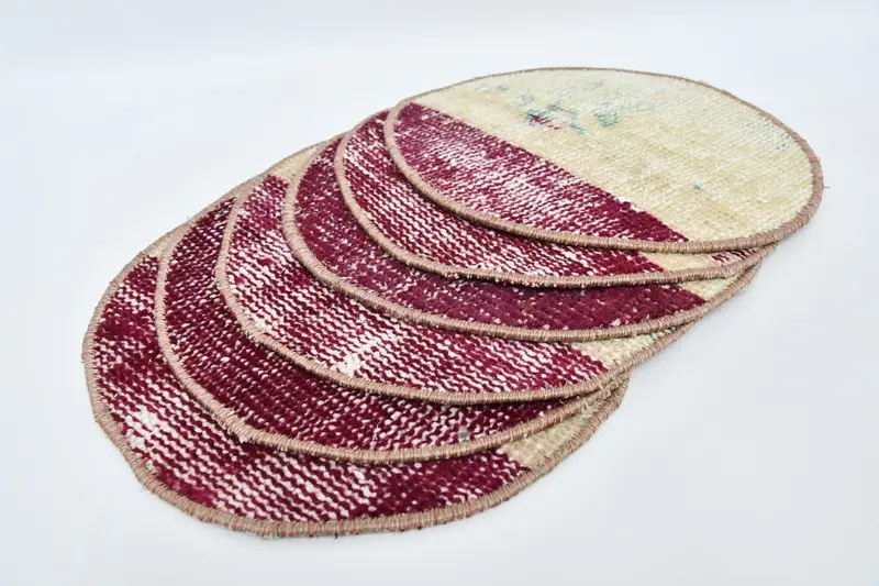 ボヘミアン レッド & ベージュ サークル プレースマット、コットン & ウール ゴシック装飾
