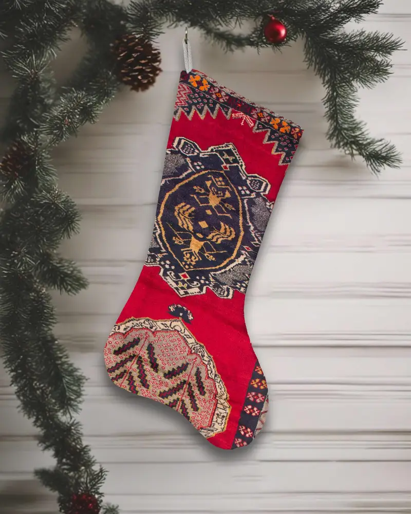 Şenlikli Kırmızı ve Mor Noel Çorabı, 12 İnç Pamuklu Tatil Dekoru