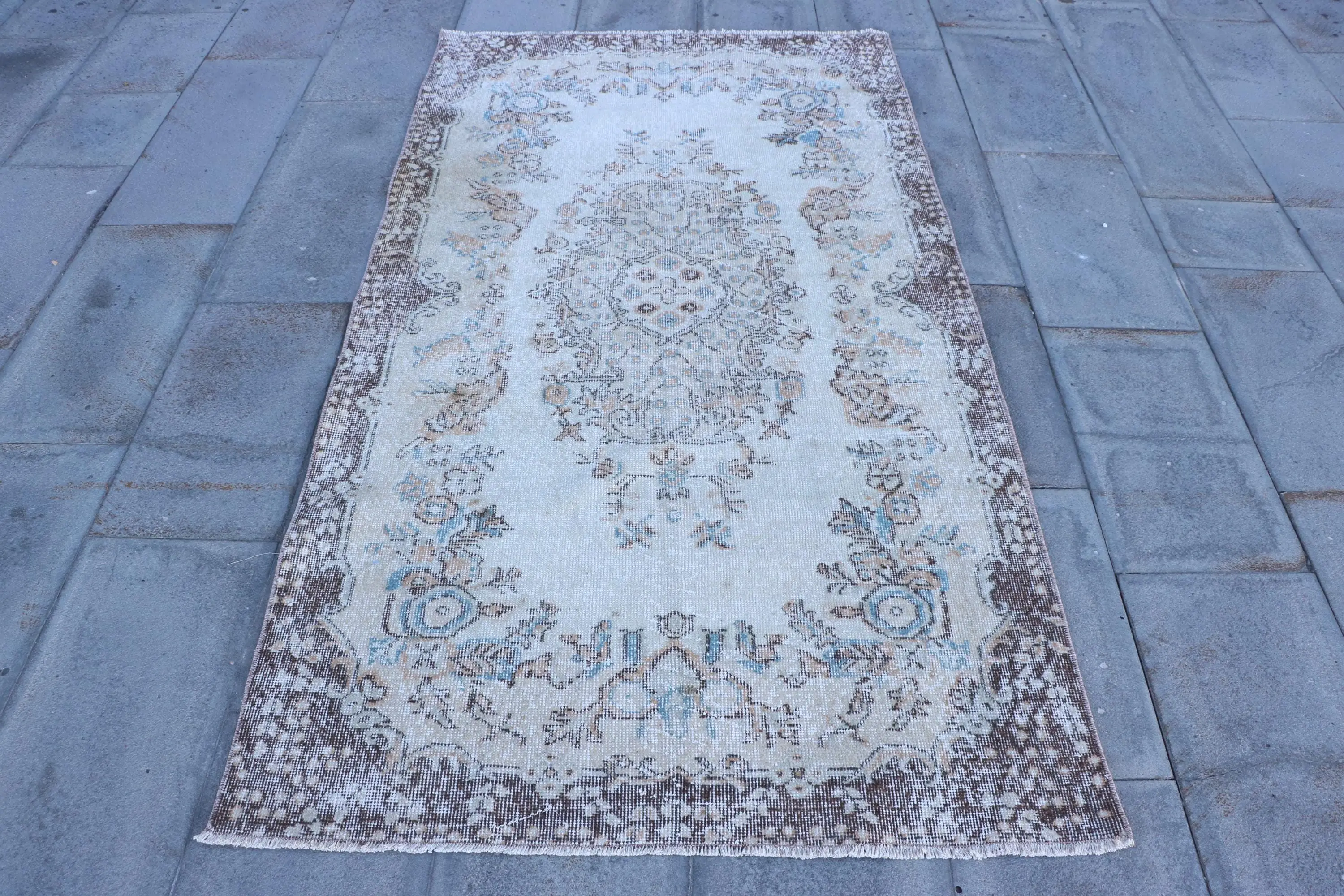 Vintage Area Rug 3.6x6.7 ft, Turkish Brown Moroccan Wool Rug - 1