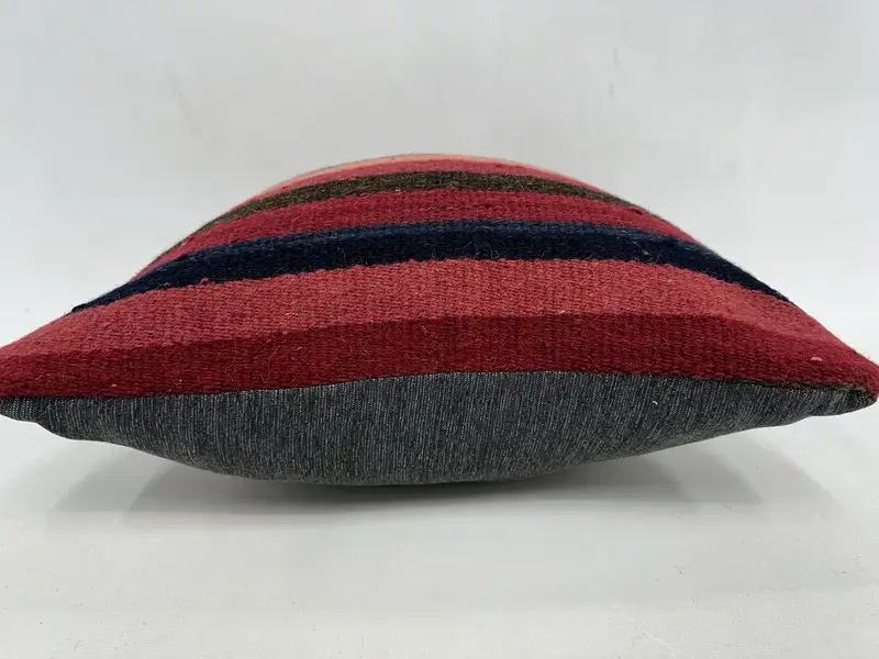 Ottoman Pillow Sham, Meditation Cushion Case, Pillow for Couch, Pillow, Handmade Kilim Cushion, Turkish Pillow, 18x18 Red Pillow - 5