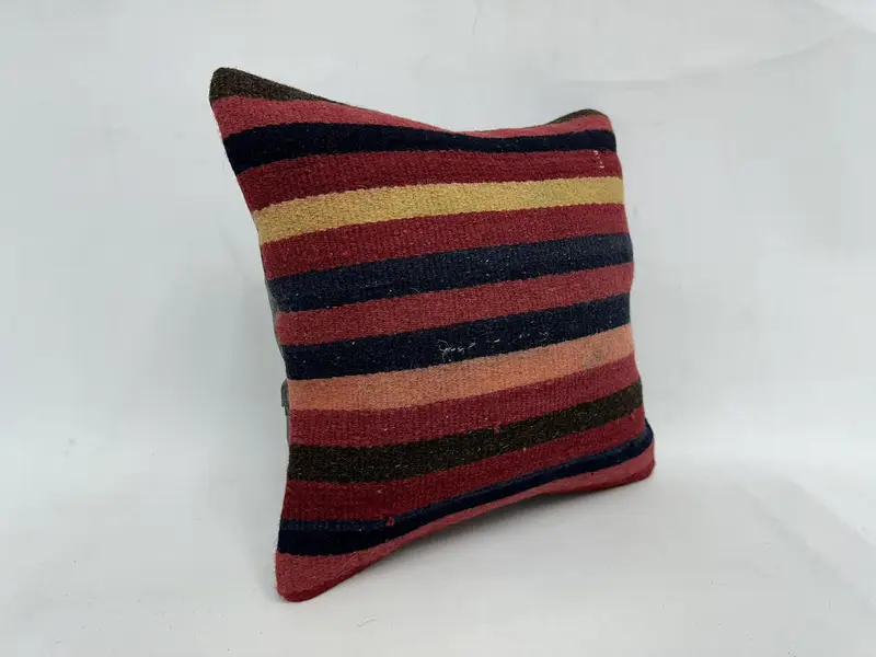 Ottoman Pillow Sham, Meditation Cushion Case, Pillow for Couch, Pillow, Handmade Kilim Cushion, Turkish Pillow, 18x18 Red Pillow - 3