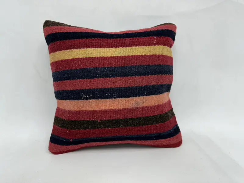 Ottoman Pillow Sham, Meditation Cushion Case, Pillow for Couch, Pillow, Handmade Kilim Cushion, Turkish Pillow, 18x18 Red Pillow - 1