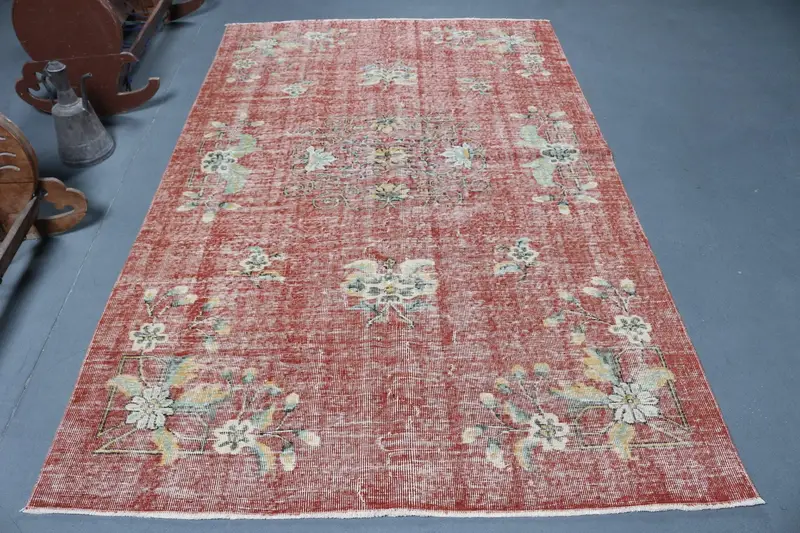 Vintage Türk Halısı, 5.1x8.2 ft Büyük Halı, Kırmızı Beyaz Soyut Yün Halı - 1