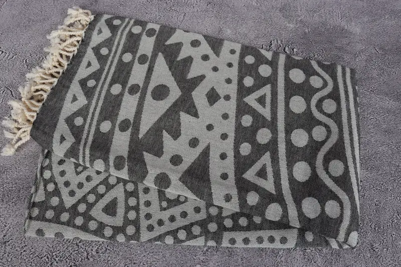 Quick-Dry Beach Towel, Lightweight towel, Thin and lightweight Turkish peshtemal, Family Gift, Wedding Favors, 70x40 Cotton Round Pattern Towel - 7