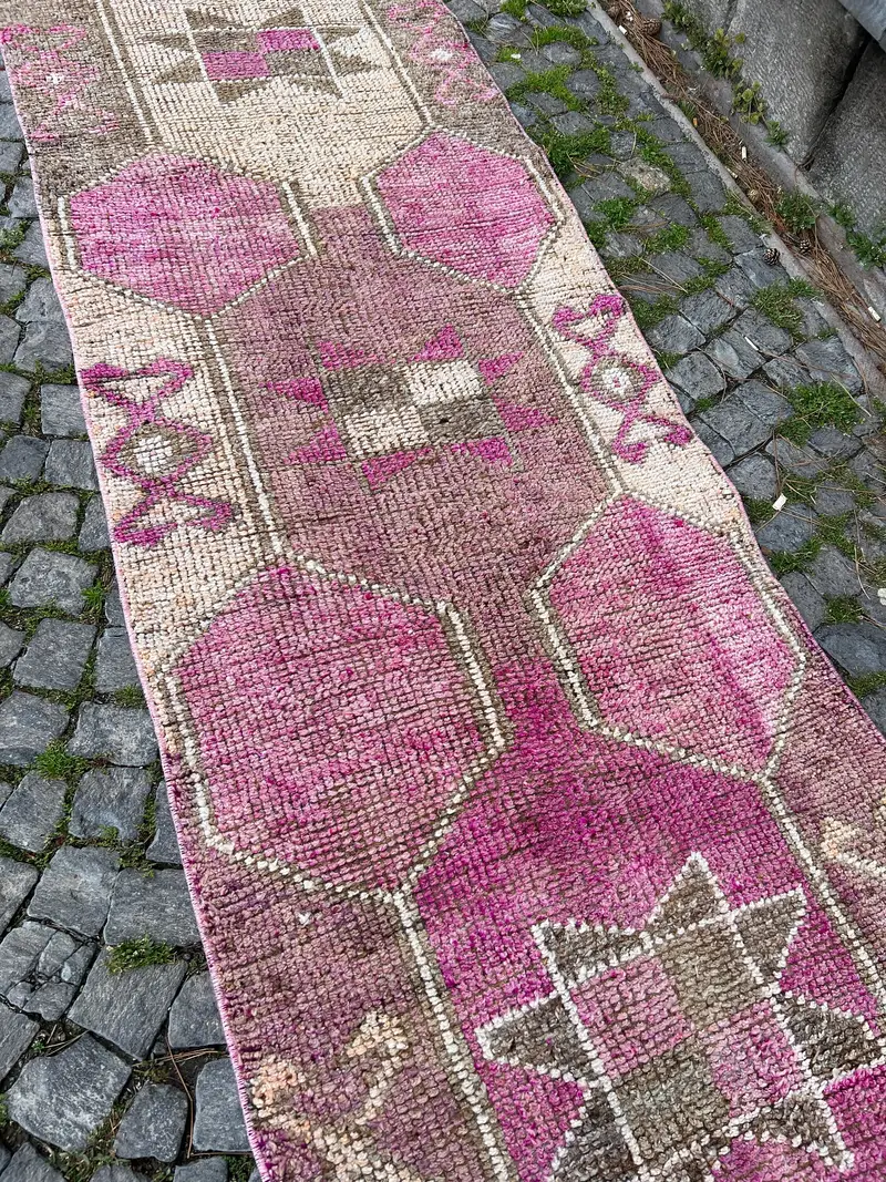 3.1x10.4 ft Turkish Rug, Herki Rug, Pink Check Rug Wool - 1