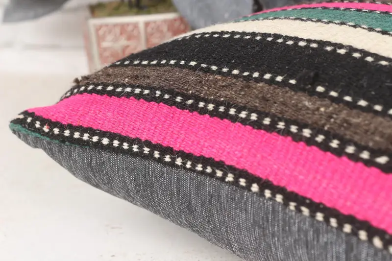 Turkish Kilim Pillow, Farmhouse Pillow Sham, Vintage Pillow, Handmade Pillow Case, Kilim Pillow, Pillow, 14x14 Pink Cushion Cover - 7