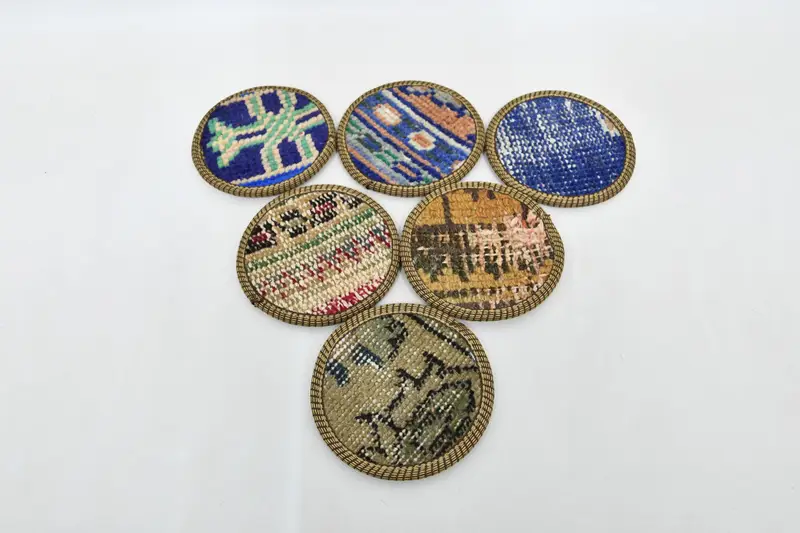 Böhmische runde Untersetzer, Set aus sechs blauen und orangen Untersetzern