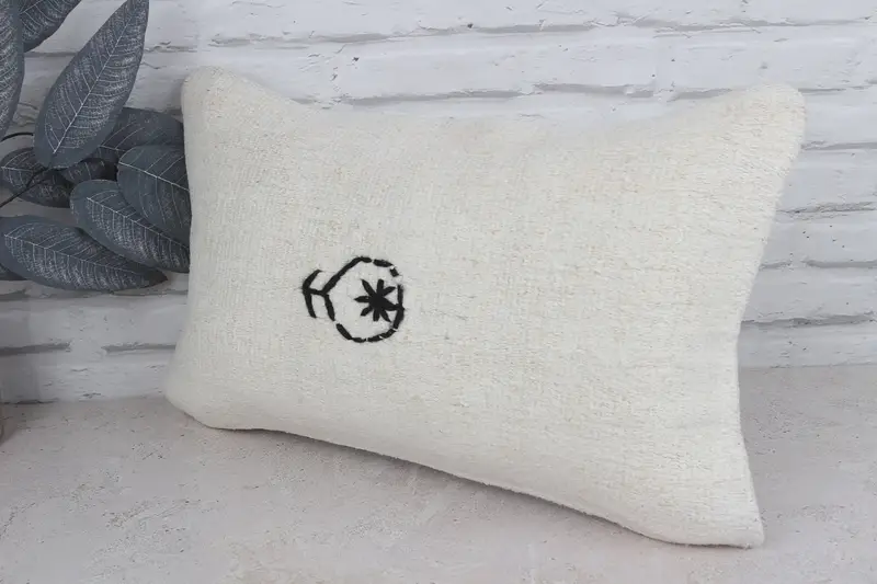 Boho Pillow Sham Cover, Armchair Pillow, Cushion Case, Interior Designer Pillow, Kilim Pillow Cover, Tribal Cushion, 12x20 White Pillow Sham - 4