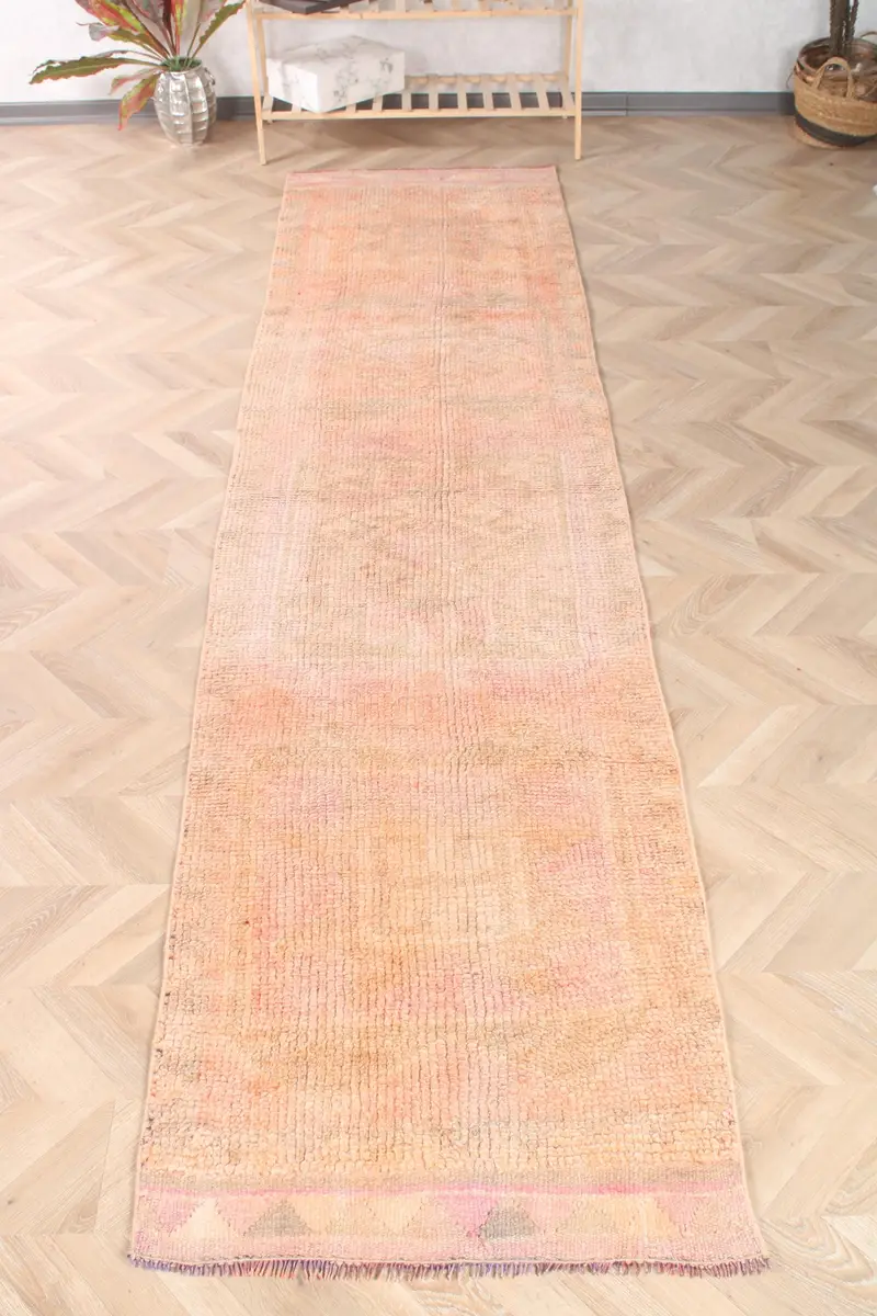 Türk 2.6x11.4 ft Halı, Runner Vintage Halı, Turuncu Pembe İkat Halı - 1
