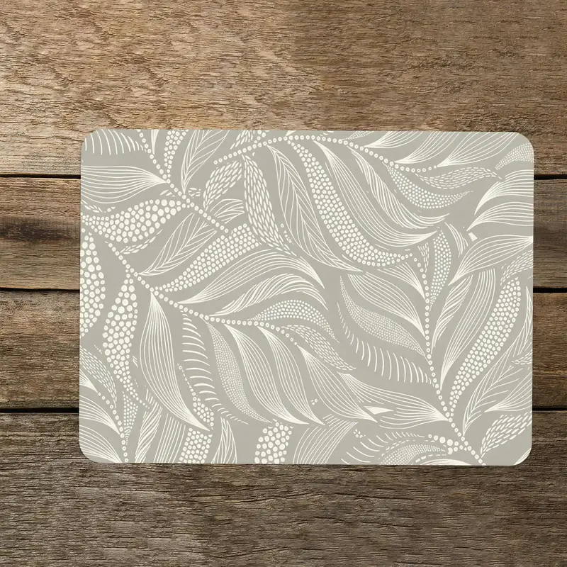 Leaf Patterned Glass Cutting Board with Tempered Safety Design