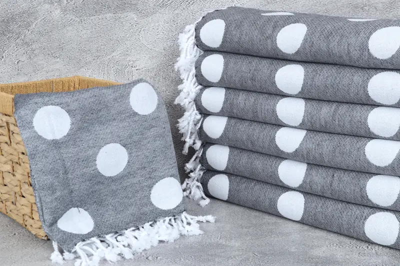 Bachelorette Gifts, Miami Bachelorette Party Favors, Soft towel, Hammam Towel USA, Quick-Dry Beach Towel, Xmas Gifts, 70x40 Cotton Polka Dot Towel - 3