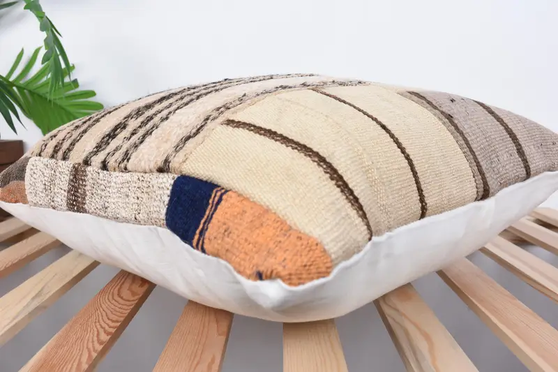 Square Throw Pillow Cover, 20x20 Beige Pillow Sham, Vintage Kilim Pillow, Cushion, Turkish Pillow, Kilim Pillow - 6