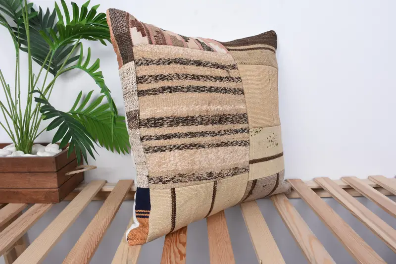 Square Throw Pillow Cover, 20x20 Beige Pillow Sham, Vintage Kilim Pillow, Cushion, Turkish Pillow, Kilim Pillow - 4