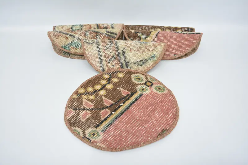 Elegant Pink & Brown Placemats, Premium Kitchen Decor