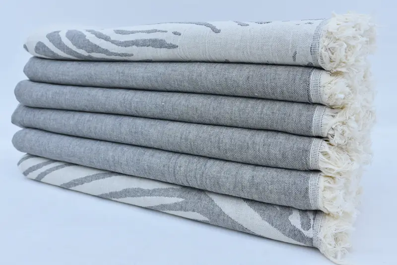 Turkish Towel USA, Grandma Gift, Best Friend Wedding Gift, Bachelorette Party Favors, Personalized Wedding Gift, 70x40 Cotton Floral Design Towel - 4