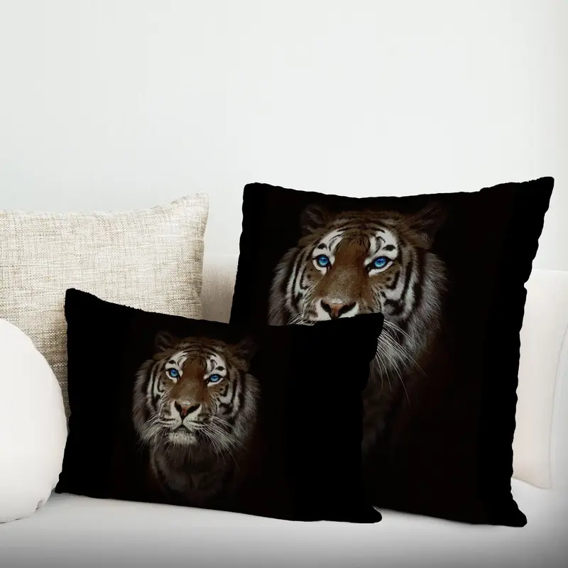 Kaplan Baskılı Yastık: Ev Dekorasyonu için Modern Çiftlik Evi Vurgusu