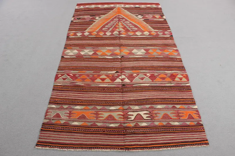 レッドイカットラグ、4x7.5フィートの鮮やかなリビングスペースのアクセント