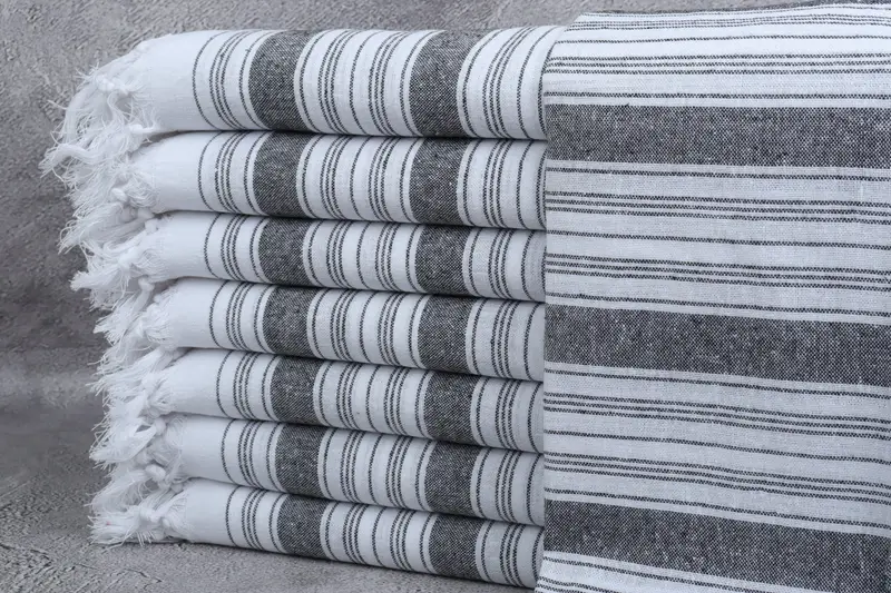 Luxury towel, Wedding Favors, Wedding Day Gift For Bride, Beach Bachelorette Party Decorations, 68x32 Cotton Striped Towel, Monogram Turkish Towel - 1
