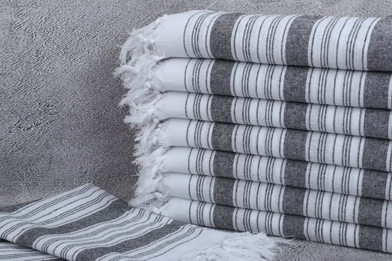 Luxury towel, Wedding Favors, Wedding Day Gift For Bride, Beach Bachelorette Party Decorations, 68x32 Cotton Striped Towel, Monogram Turkish Towel - 2