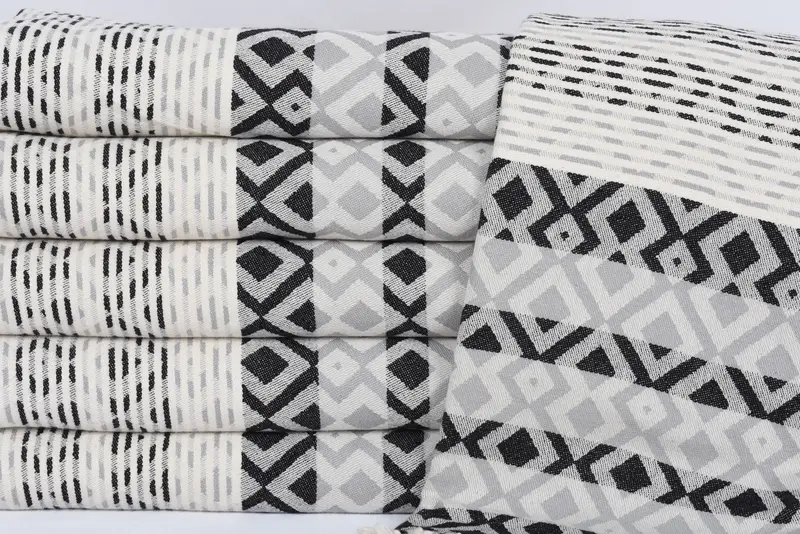 Beach Towel Gift, Bachelorette Party Decorations, Absorbent Turkish towel, Luxury Beach Towel, 70x40 Cotton Diamond Towel, Bridesmaid Proposal Gift - 3