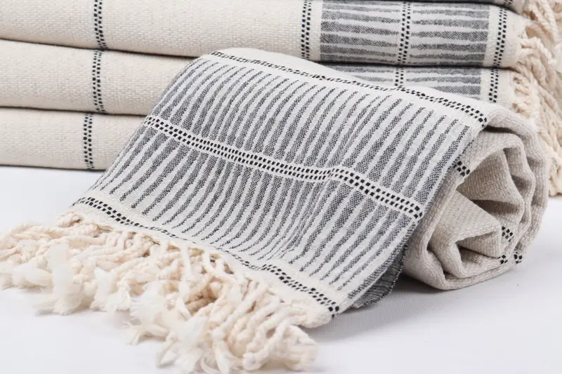 Handmade Turkish Towel, Bridal Gifts, Bridesmaid Towel, 70x40 Linen Striped Towel, Quick-dry towel, Embroidered Towel, Best Beach Towel - 4