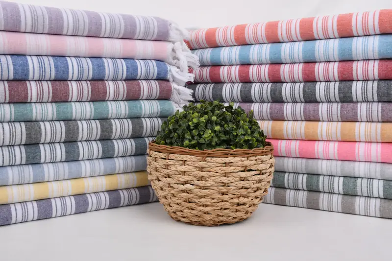 Personalisiertes Geschenk, maßgeschneidertes Geschenk, Hochzeitsgeschenke Handtuch, extra großes türkisches Badetuch, 70x40 Baumwollstreifentuch, Familiengeschenk, Hochzeitstuch - 2