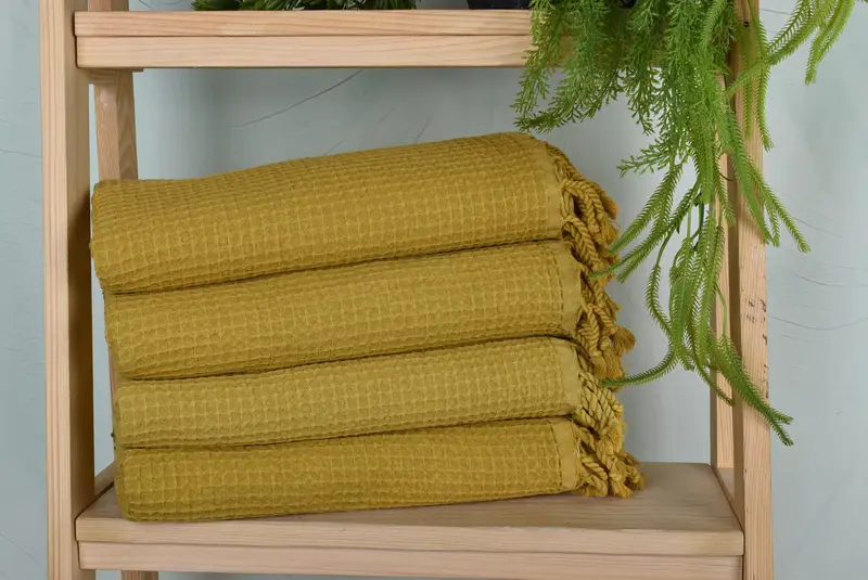 Waffle Towel Organic Cotton/Linen Gold, 36x67 Inches