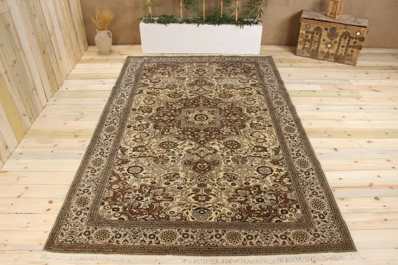 Handmade Beige Rug with Brown Border, 0.5x9.6 ft