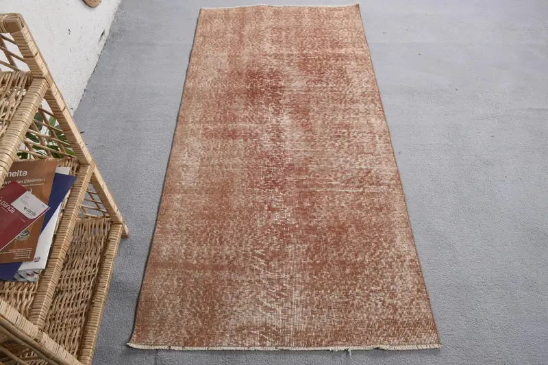 鮮やかな3x6フィートのオレンジラグ、水玉模様