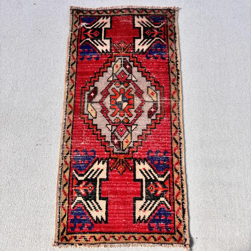 Türk Vintage Halısı 1.6x3.2 ft (49x98 cm), Oushak Kırmızı Yün Halı - 1