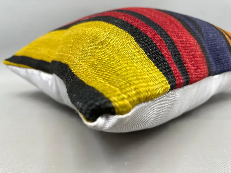 Knitted Pillow, Pillow for Couch, Kilim Pillow, Kilim Rug Pillow Cover, 20x20 Red Pillow Cover, Ethnical Kilim Rug Pillow, Pillow Cover - 6
