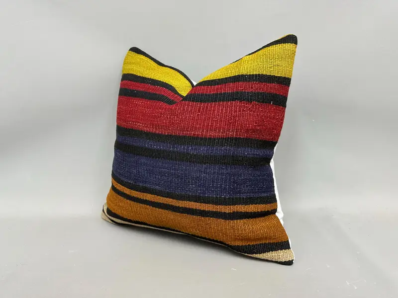 Knitted Pillow, Pillow for Couch, Kilim Pillow, Kilim Rug Pillow Cover, 20x20 Red Pillow Cover, Ethnical Kilim Rug Pillow, Pillow Cover - 3