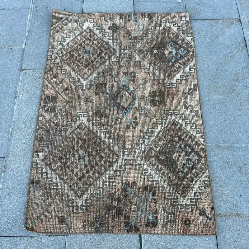Vintage Rug, 2.6x3.9 ft Small Turkish Rug, Oushak Brown Blue Check Rug - 1
