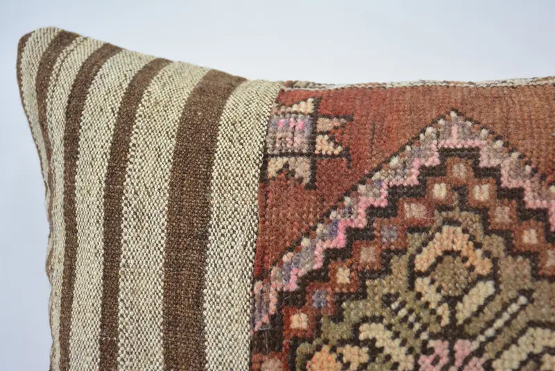 Boho yastık sahte örtü, atma yastık kılıfı, yastık, vintage Kilim atma yastığı, etnik Kilim halı yastığı, sandalye yastık kılıfı, 16x24 kahverengi yastık kasası - 2