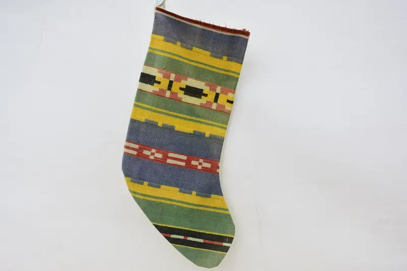 Mavi ve Yeşil Noel Süsleri Çorabı, 9 İnç Genişliğinde Noel Çorabı