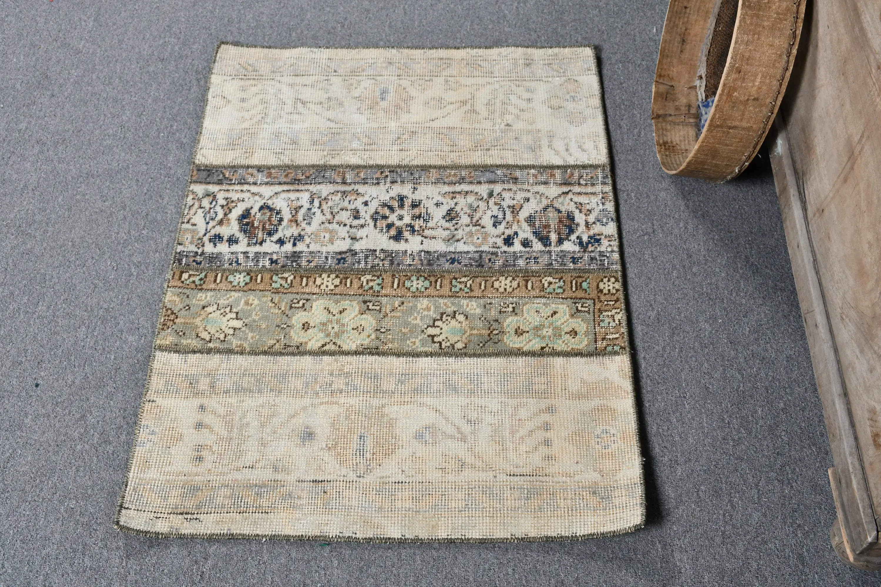2.2x3 ft Turkish Rug, Rug, White Moroccan Rug Wool - 1