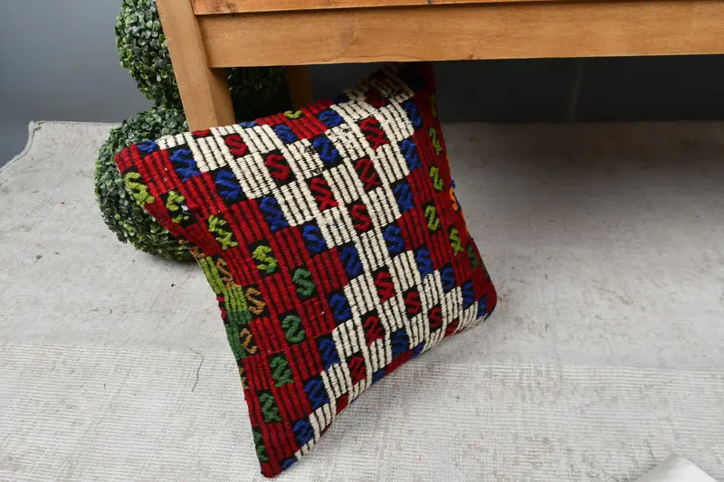 Office Chair Pillow, 16x16 Red Cushion Cover, Ethnical Kilim Rug Pillow, Pillow for Couch, Cushion Case, Tapestry Cushion, Throw Kilim Pillow - 7