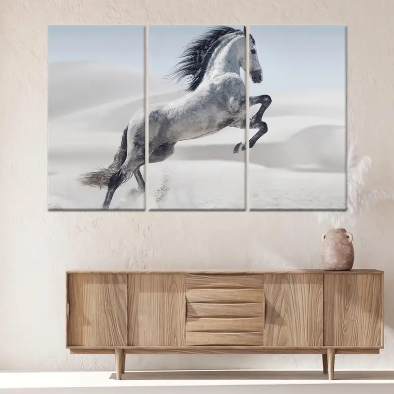 男の洞窟とオフィスの装飾用のエレガントな白い馬のキャンバス