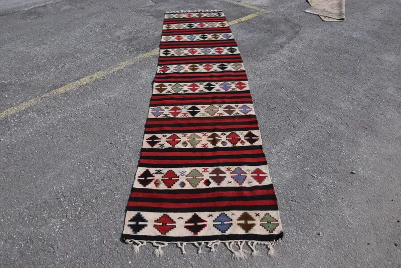 2,8x11,6 ft türkischer Vintage Teppich, Läuferteppich, rot-schwarzer orientalischer Wollteppich - 1