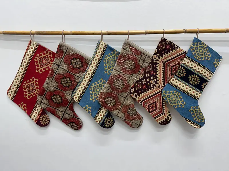 Şenlikli 8 inç Noel Süs Çorabı, Benzersiz Şeker Çorabı