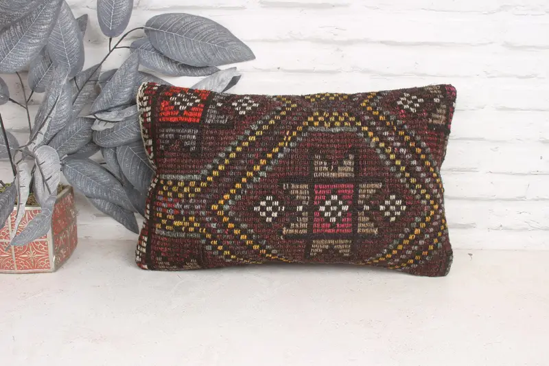 Retro Throw Pillow, Boho Pillow Sham Cover, Vintage Kilim Pillow, 12x20 Red Pillow Cover, Patio Cushion, Pillow, Outdoor Pillow, Boho Pillow - 1