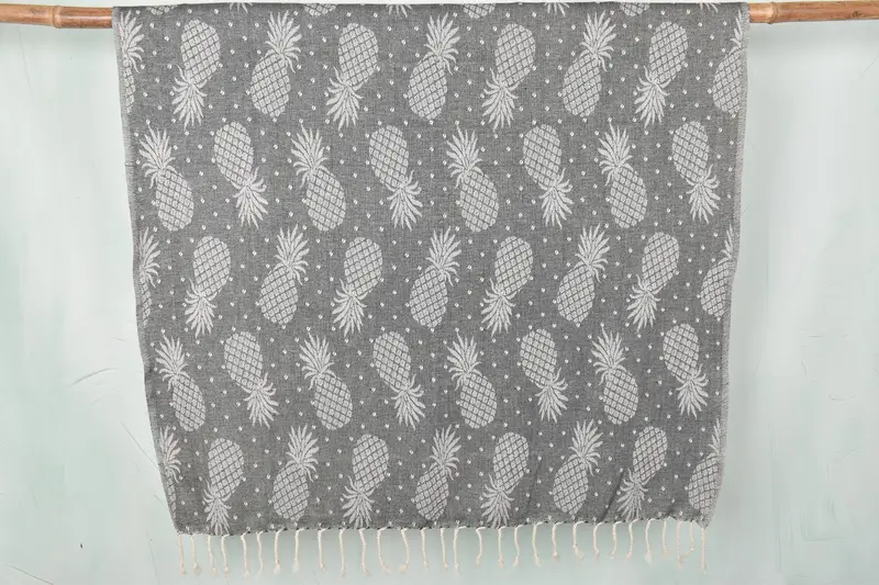 Organic towel, 80x40 Cotton Pineapple Design Towel, Bridesmaid Proposal Gift, Spooky Bachelorette Party Favors, Quick-dry peshtemal, Gift For Him - 1