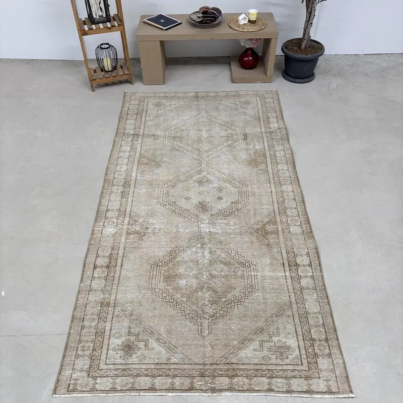 Vintage Rug, 4.8x9.3 ft Large Turkish Rug, Oushak Beige Brown Paisley Rug - 1