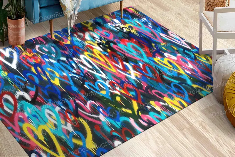 Renkli Kalpler Baskılı Halı: Banksy Love Çok Renkli Tasarım