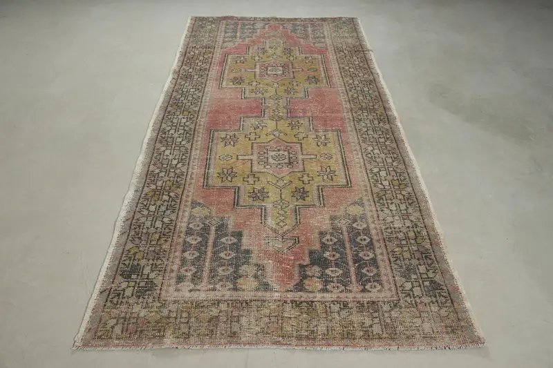 Kırmızı Oryantal Halı, 4,3x8,5 ft, Yeşil Vurgulu