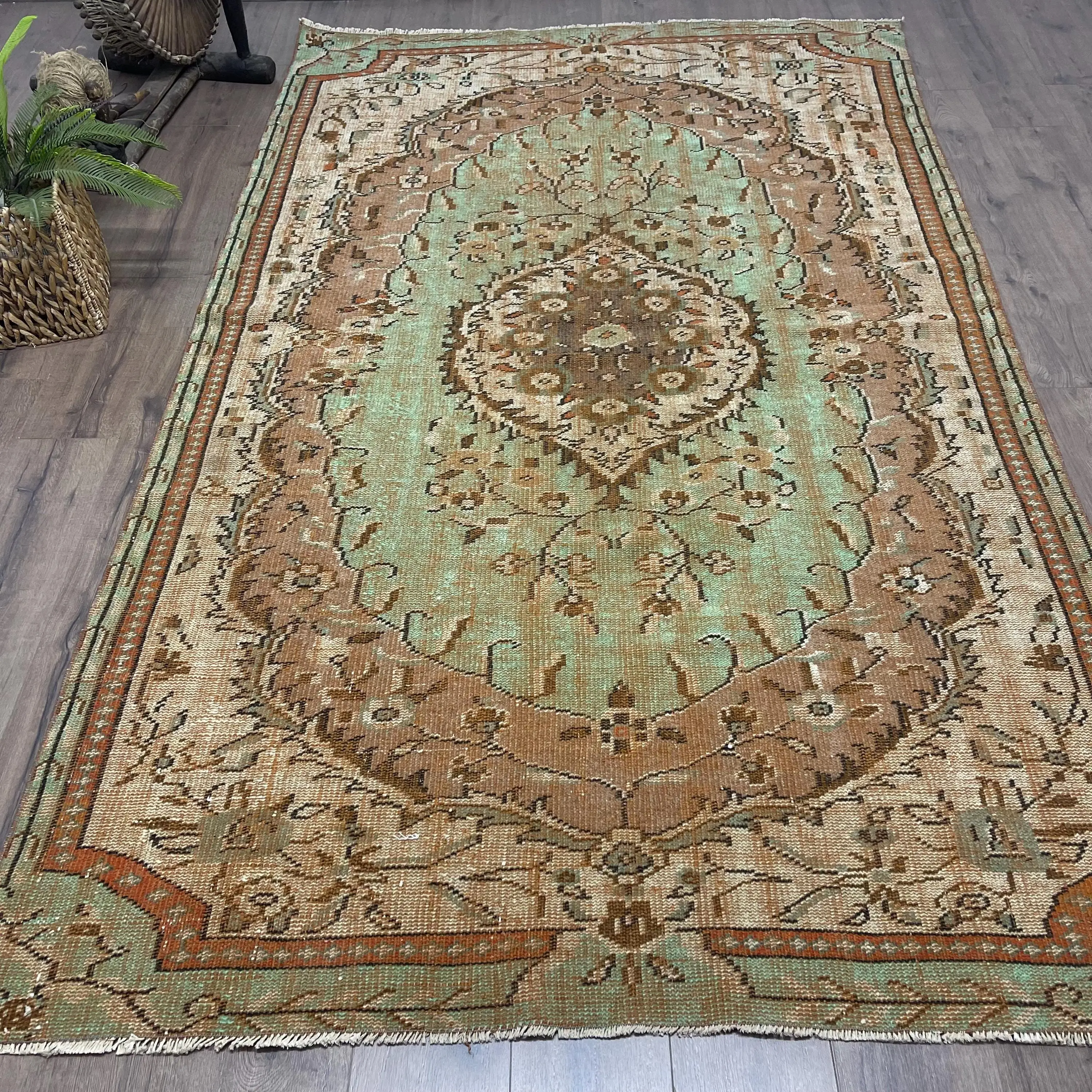 Türk Vintage Büyük Halı 5.3x9.2 ft, Kahverengi Yeşil Çiçekli Halı - 1