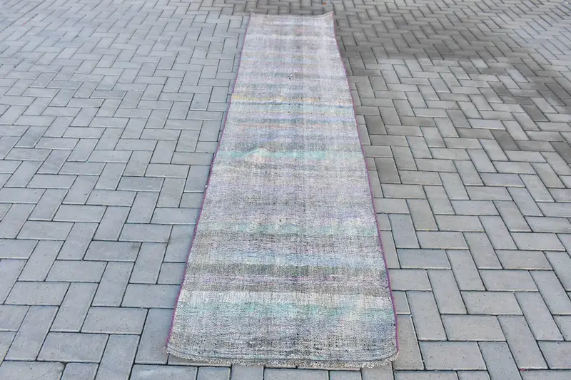 Alfombra turca Kilim Runner 2,5x10,3 pies (77x315 cm), alfombra vintage de lunares grises - 1