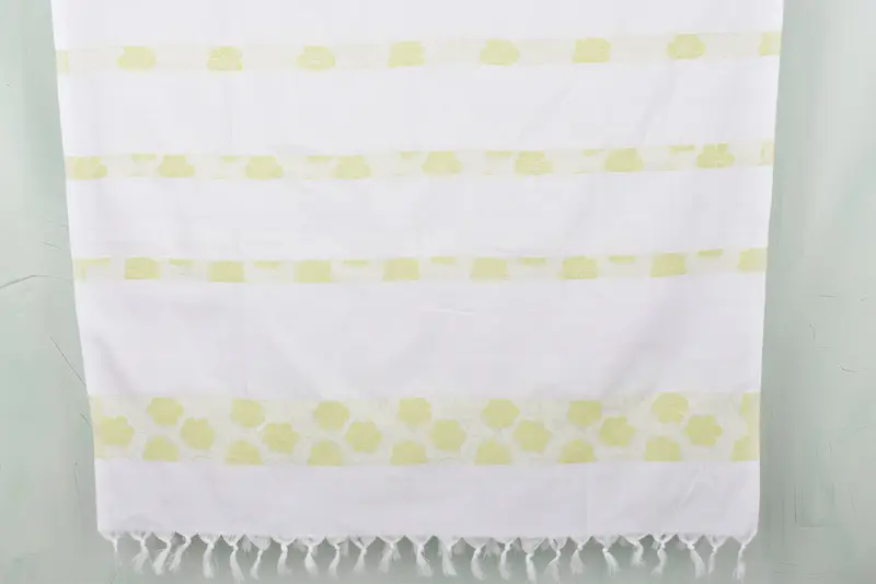 Turkish Towel Beach, 70x40 Cotton Daisy Design Towel, Bachelorette Party Decorations, Employee Gifts, Beach Towel Bulk, Bulk Order Towel - 1