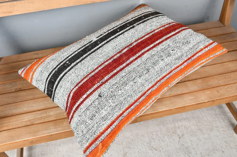 Kilim Pillow Cover, 20x28 White Cushion, Pillow for Couch, Ethnical Kilim Rug Pillow, Cushion Cover, Handmade Throw Cushion Cover - 2